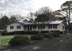 Pre-foreclosure in  COLEMAN CIR Talladega, AL 35160