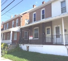 Pre-foreclosure in  S MAPLE ST Kutztown, PA 19530