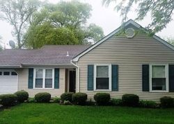 Pre-foreclosure in  SHINING WAY Toms River, NJ 08753