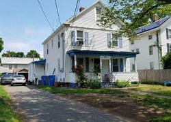 Pre-foreclosure Listing in WELLS ST MANCHESTER, CT 06040