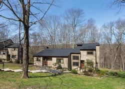 Pre-foreclosure in  CEDAR SPRING LN Woodbury, CT 06798
