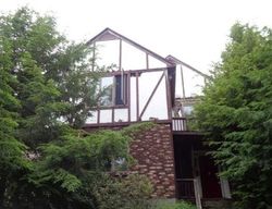 Pre-foreclosure Listing in VILLAGE DR WOLCOTT, CT 06716