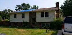 Pre-foreclosure in  PETERS LN Fredericksburg, VA 22407