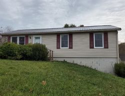  Dona Dr, Zanesville OH