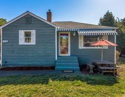 Pre-foreclosure in  2ND AVE SW Seattle, WA 98166