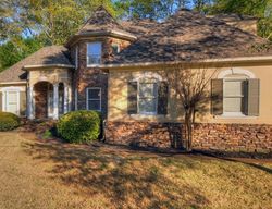 Pre-foreclosure in  RIVEREDGE DR W Cordova, TN 38018
