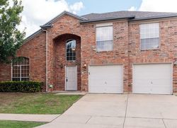 Pre-foreclosure in  DOOLITTLE DR Arlington, TX 76014