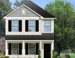 Pre-foreclosure in  PARKSIDE MEADOW DR Winston Salem, NC 27127