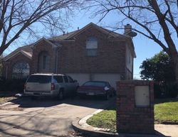  Secretariat Dr, Grand Prairie TX