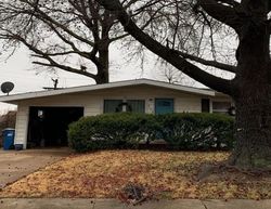 Pre-foreclosure in  ELLISON DR Saint Louis, MO 63136