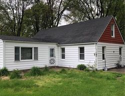 Pre-foreclosure in  JUDGE DR Toledo, OH 43615