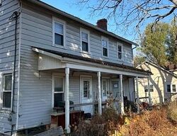 Pre-foreclosure in  PORT COLDEN RD Washington, NJ 07882