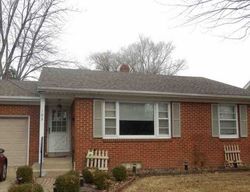 Pre-foreclosure Listing in E JEFFERSON ST WASHINGTON, IL 61571