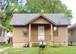 Pre-foreclosure Listing in ELMWOOD ST EAST PEORIA, IL 61611