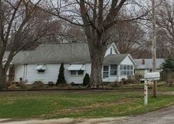 Pre-foreclosure Listing in KENWOOD ST EAST PEORIA, IL 61611