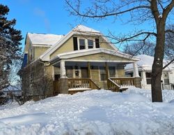 Pre-foreclosure in  S 33RD ST Milwaukee, WI 53215