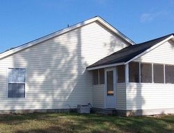 Pre-foreclosure in  E LAKE CT Columbia, SC 29209
