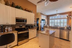  Sw Lake Charles Cir, Port Saint Lucie FL