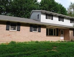 Pre-foreclosure Listing in WALNUT LN COOPERSBURG, PA 18036