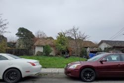 Pre-foreclosure in  HEMLOCK ST Napa, CA 94559