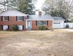 Pre-foreclosure in  FRIENDLY RD Goldsboro, NC 27530