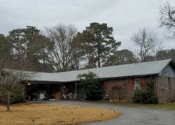 Pre-foreclosure in  POPLAR ST SE Conyers, GA 30013