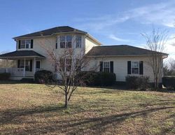 Pre-foreclosure in  HENDERSON HILL RD Chesnee, SC 29323