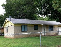 Pre-foreclosure in  S 184TH EAST PL Tulsa, OK 74108
