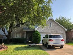 Pre-foreclosure in  BAYTREE DR Fort Worth, TX 76137