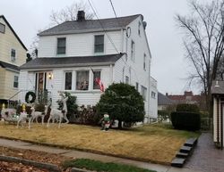 Pre-foreclosure Listing in MAPLE AVE TEANECK, NJ 07666