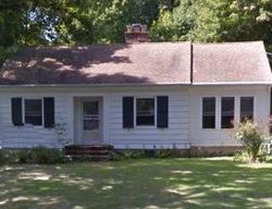 Pre-foreclosure in  MAPLE ST East Haven, CT 06512