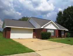 Pre-foreclosure Listing in MANSION ST FOLEY, AL 36535