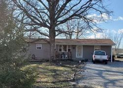 Pre-foreclosure Listing in TUCK TOYA ACRES WINFIELD, MO 63389