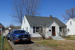 Pre-foreclosure in  1ST AVE S Minneapolis, MN 55423