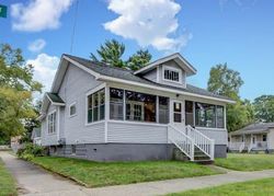 Pre-foreclosure Listing in MCGRAFT ST MUSKEGON, MI 49441