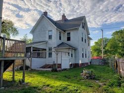 Pre-foreclosure in  FAIRVIEW AVE Chicopee, MA 01013