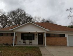 Pre-foreclosure in  OHIO ST Lake Charles, LA 70607