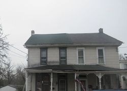 Pre-foreclosure in  E WASHINGTON ST Elizabethtown, PA 17022