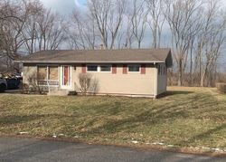 Pre-foreclosure Listing in E 66TH PL MERRILLVILLE, IN 46410