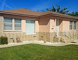 Pre-foreclosure Listing in DONNA AVE BAKERSFIELD, CA 93304