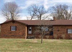Pre-foreclosure Listing in OLD FRANKFORT RD MARION, IL 62959