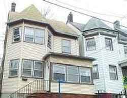 Pre-foreclosure Listing in LINCOLN AVE NEWARK, NJ 07104