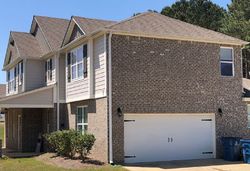 Pre-foreclosure in  DOSS FERRY PKWY Kimberly, AL 35091
