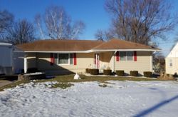 Pre-foreclosure Listing in BOYD ST DES MOINES, IA 50317