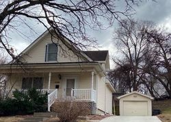 Pre-foreclosure in  ROLLINS AVE Des Moines, IA 50312