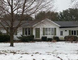 Pre-foreclosure Listing in TWIN OAKS DR MIDDLEBURY, IN 46540