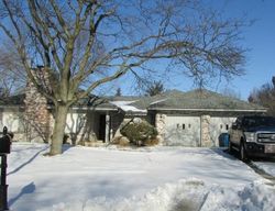 Pre-foreclosure in  MONSON CT Schaumburg, IL 60173