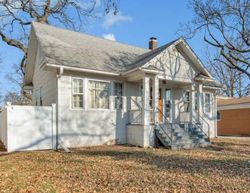 Pre-foreclosure Listing in E ALGONQUIN RD DES PLAINES, IL 60016