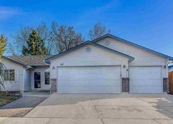 Pre-foreclosure Listing in W LOON ST MERIDIAN, ID 83642