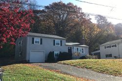 Pre-foreclosure in  BRENTWOOD RD Newington, CT 06111